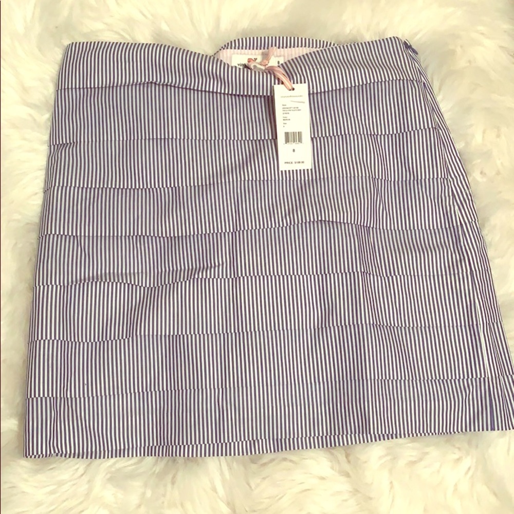 NWT Vineyard vines size 8 skirt